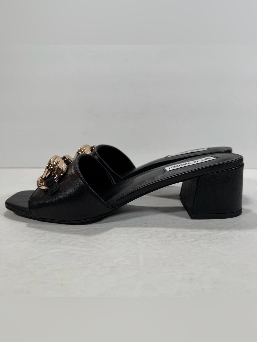 Steve Madden Santana Black Leather Gold Hardware Slide Sandals Women Size 10M - Picture 6 of 11